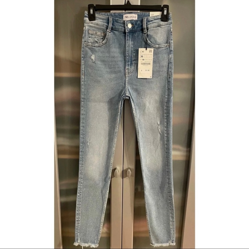 Zara Jeans